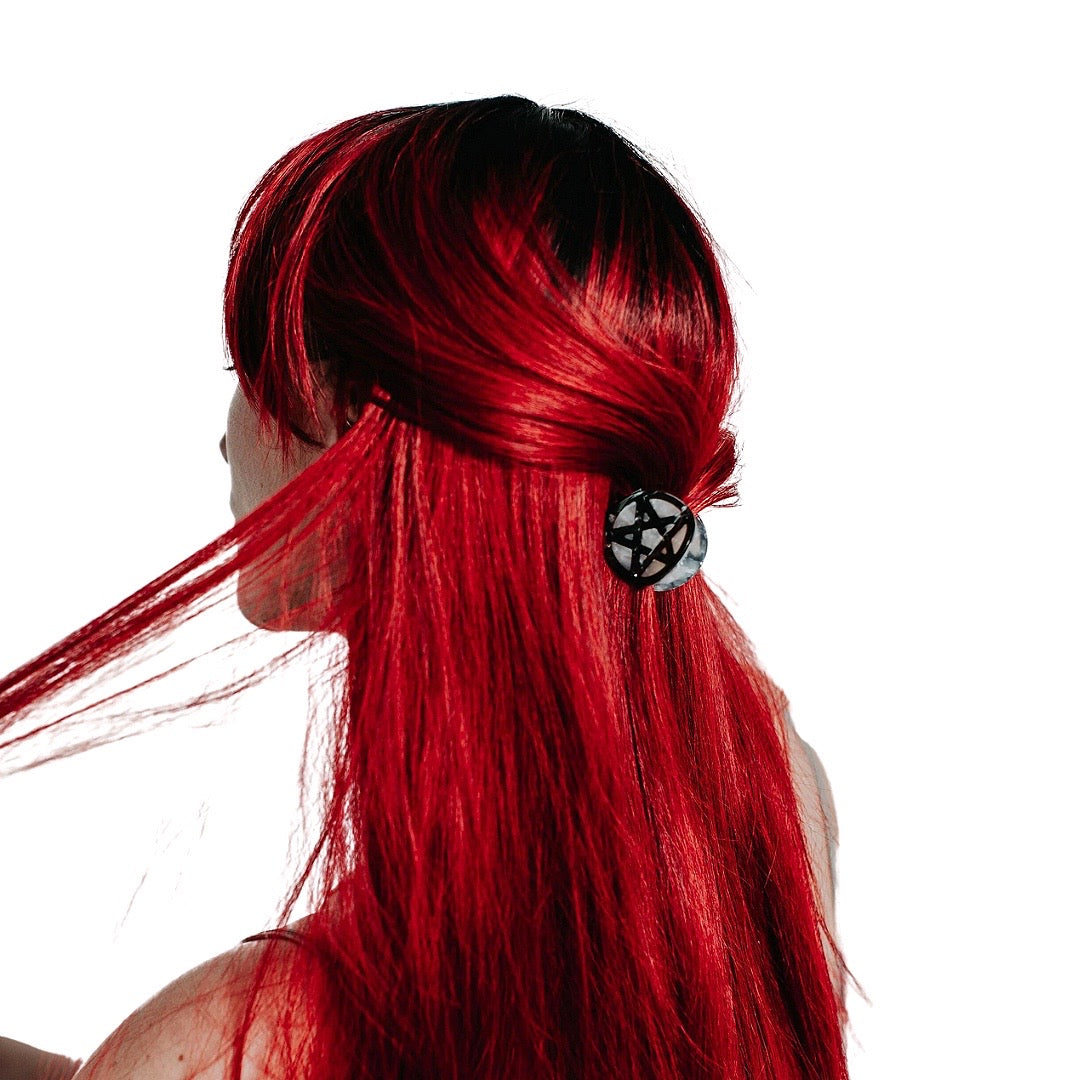 The Pentagram Mini Claw
